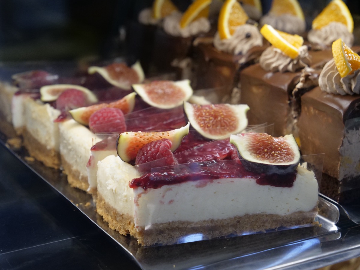 Cheesecake s figami a malinami