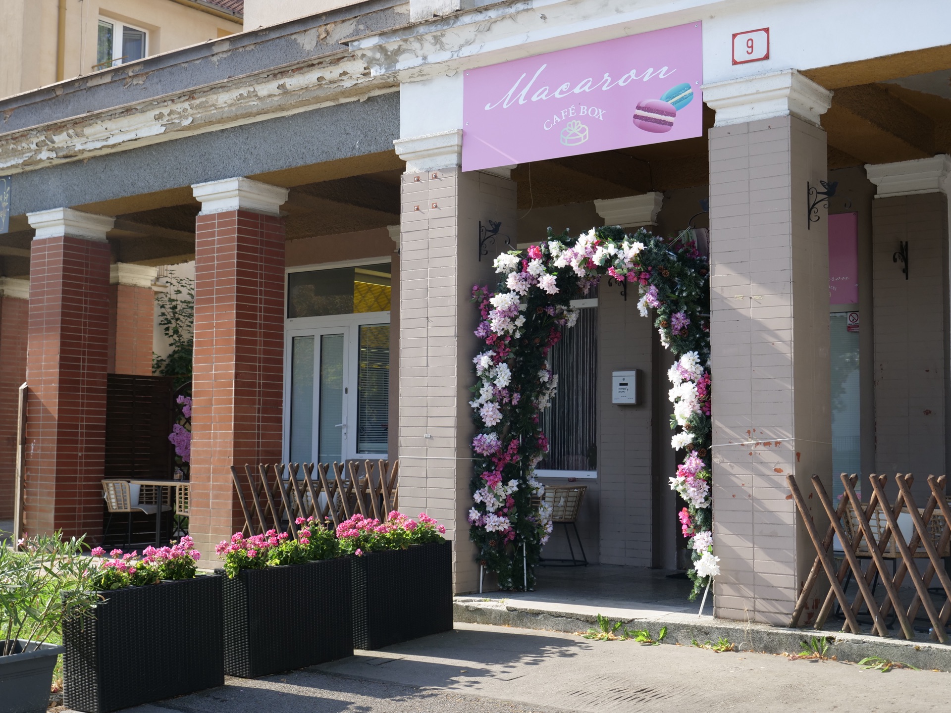 Cukráreň Macaron café box v Prievidzi